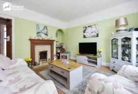 3 bedroom, End of terrace house for sale