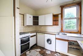 2 bedroom, Flat for sale