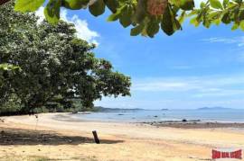 Oceanfront Boutique Resort for Sale on Koh Jum, Krabi