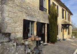 Petite Manoir a vendre dans le coeur du Perigord